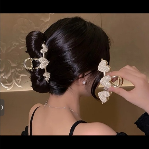 Accessories - Elegant Gold Heart Hair Clip 2 Golden Hair Clip Heart 1 Rhinestone Hair Clip